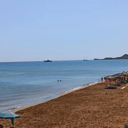 Beautiful Beachfront In Lixouri, Greece アパート ケファロニア