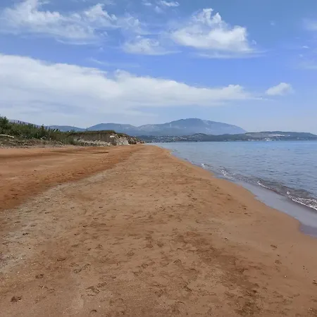 Beautiful Beachfront In Lixouri, Greece ケファロニア
